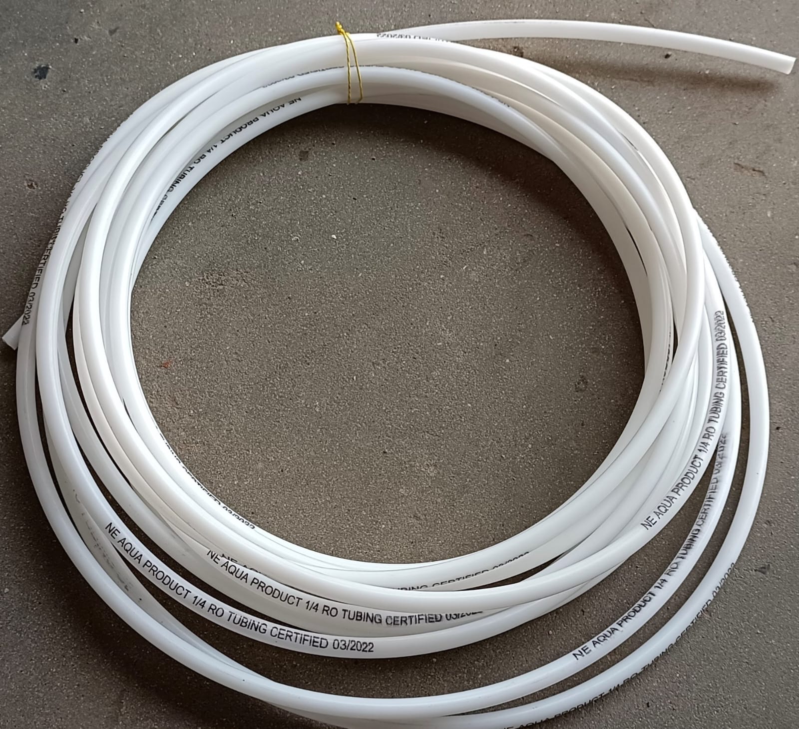 1/4" RO Pipe – White / Blue